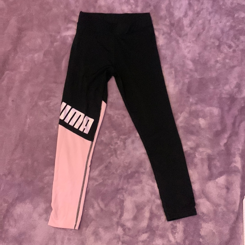 Black and pink puma leggings. Size S (7) girls